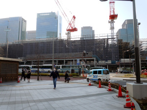 東京駅八重洲口　グランルーフの工事